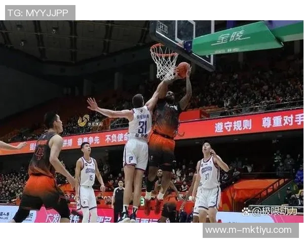 北控与山东激战正酣谁能在这场对决中笑到最后